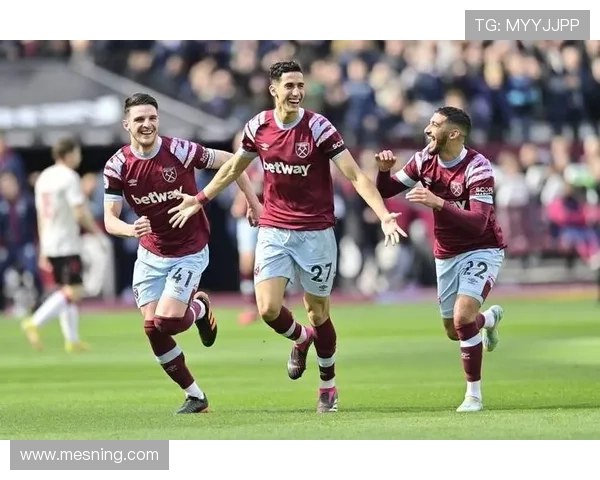 克里斯·休顿执教生涯回顾：曾在英超纽卡斯尔联留下深刻印记