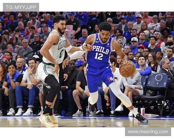 努涅斯身价是否虚高：数据表现与战术价值解析