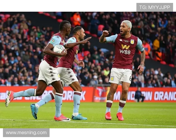 奥斯梅恩身价是否虚高：进球效率与市场溢价分析